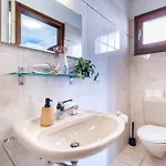 Panoramic House On Maggiore Апартаменты *