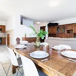 Апартаменты Panoramic House On Maggiore *