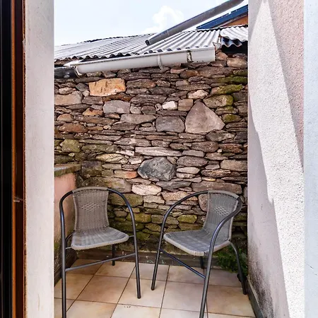 Panoramic House On Maggiore Daire *