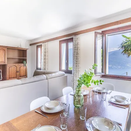 Panoramic House On Maggiore *