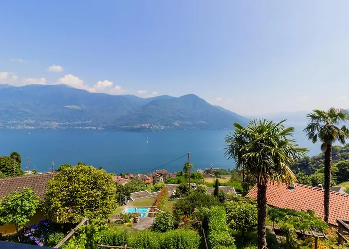 Апартаменты Panoramic House On Maggiore